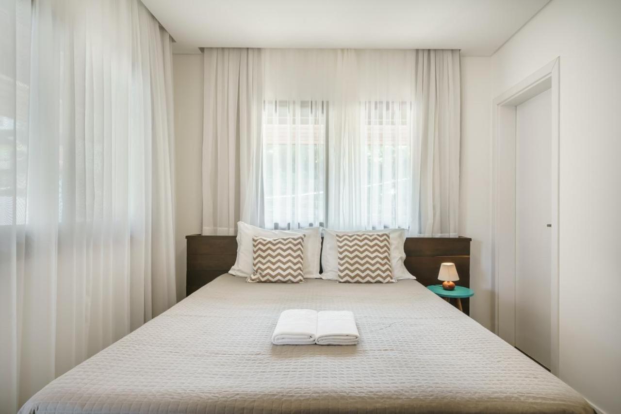 Banzai Brava Suites อิตาจาอิ ภายนอก รูปภาพ
