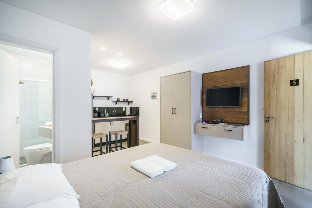 Banzai Brava Suites อิตาจาอิ ภายนอก รูปภาพ