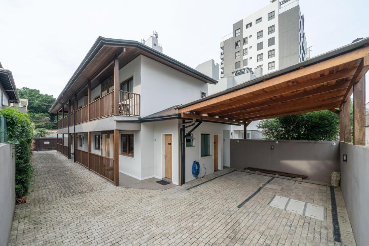 Banzai Brava Suites อิตาจาอิ ภายนอก รูปภาพ